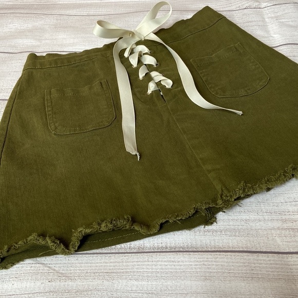 Khaki Green Fringed Hem Cutoff Jean Skirt with Grommets and Cream Ribbon Small - Picture 3 of 11